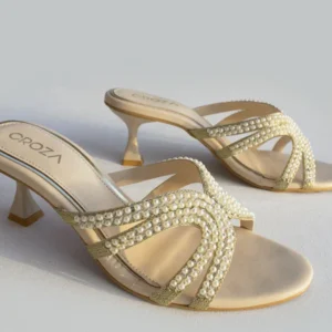 White Heels with Pearls – Croza LM2314